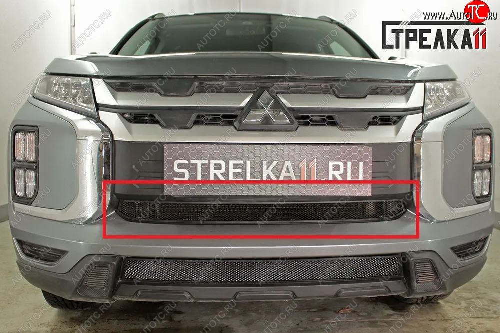 2 469 р. Защитная сетка в бампер (центр, ячейка 3х7 мм) Alfeco Стандарт  Mitsubishi ASX (2019-2025) 3-ий рестайлинг (Чёрная)  с доставкой в г. Керчь