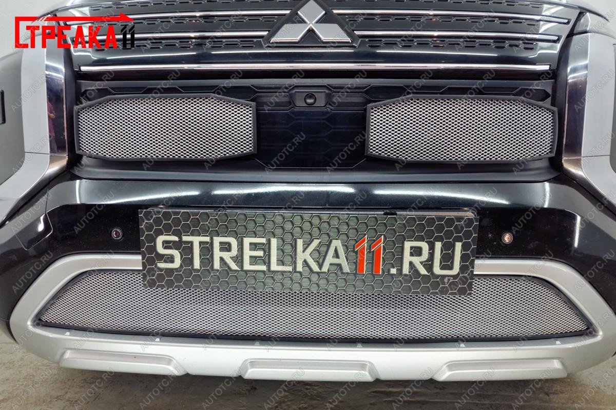 3 389 р.  Защита радиатора (верх 2 части) Стрелка11 Стандарт  Mitsubishi Outlander  GN (2021-2025) (хром)  с доставкой в г. Керчь