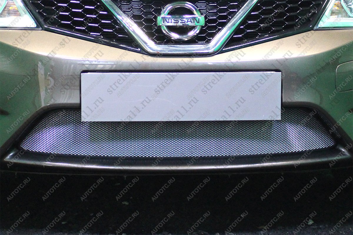 3 079 р. Защита радиатора Стрелка11 Стандарт  Nissan Tiida  2 хэтчбек (2011-2019) C12 (хром)  с доставкой в г. Керчь