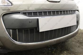 2 669 р. Защита радиатора (верх) Стрелка11 Стандарт Peugeot 4007 (2007-2012) (черная)  с доставкой в г. Керчь. Увеличить фотографию 2