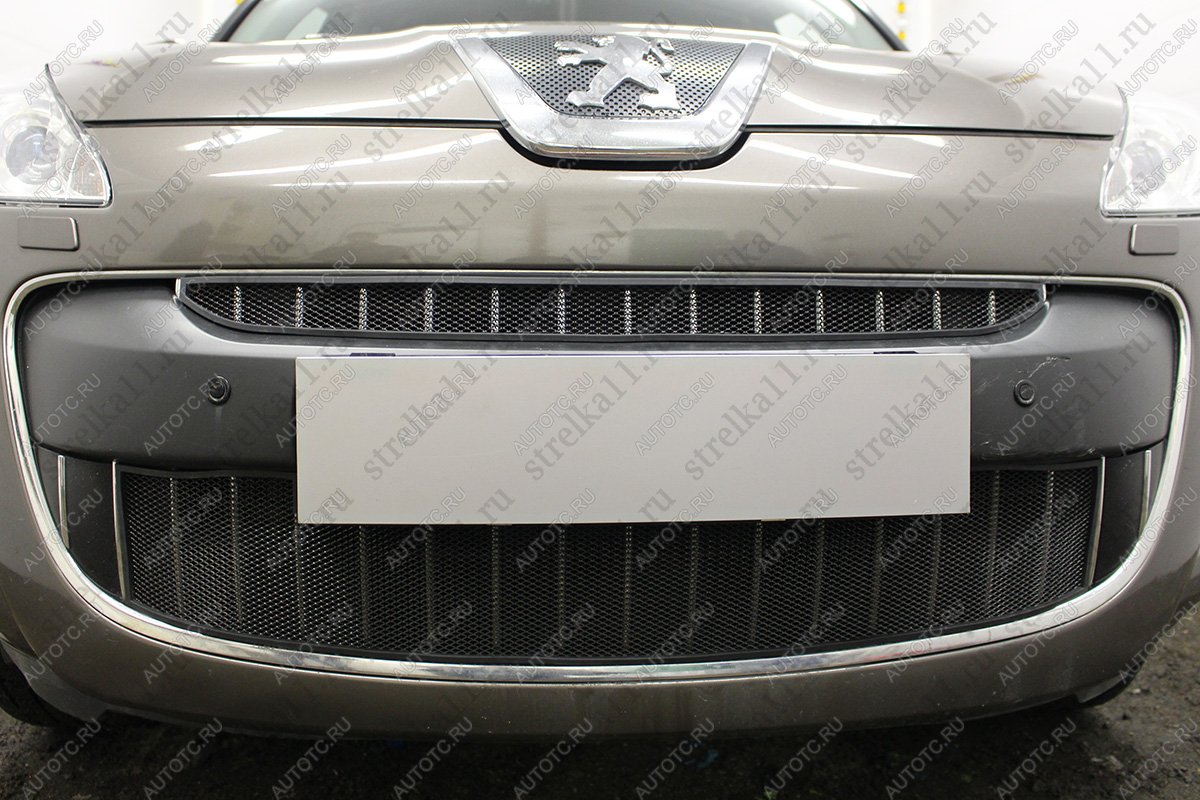 3 279 р. Защита радиатора (низ) Стрелка11 Стандарт Peugeot 4007 (2007-2012) (черная)  с доставкой в г. Керчь