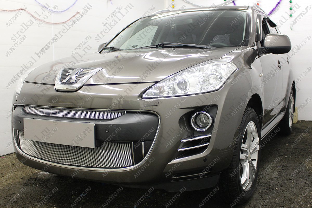 2 799 р. Защита радиатора (верх) Стрелка11 Стандарт  Peugeot 4007 (2007-2012) (хром)  с доставкой в г. Керчь