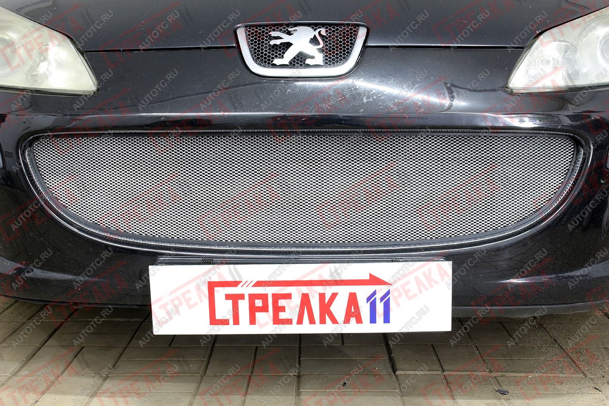 3 399 р. Защита радиатора (низ) Стрелка11 Стандарт  Peugeot 407 ( седан,  универсал) (2004-2011) (хром)  с доставкой в г. Керчь