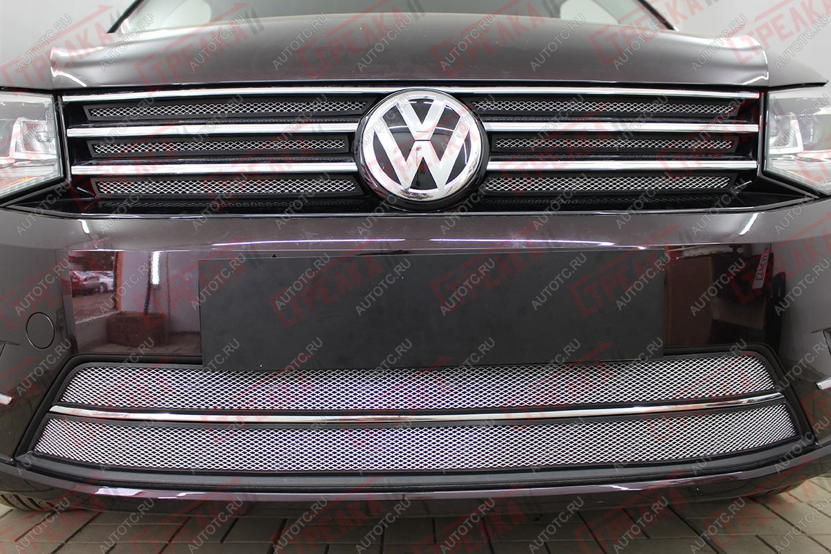 4 999 р. Защита радиатора (верх 6 частей) Стрелка11 Стандарт  Volkswagen Caddy  2K (2015-2020) рестайлинг (хром)  с доставкой в г. Керчь