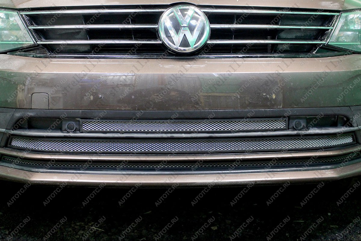 4 999 р.  Защита радиатора (3 части) Стрелка11 Стандарт  Volkswagen Jetta  A6 (2015-2018) седан рестайлинг (хром)  с доставкой в г. Керчь