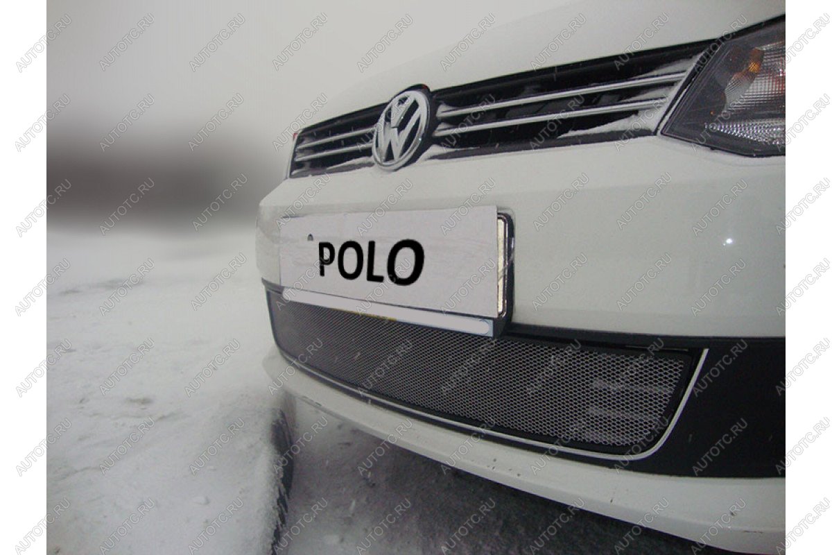 3 079 р. Защита радиатора Стрелка11 Стандарт  Volkswagen Polo  5 (2009-2015) седан дорестайлинг (хром)  с доставкой в г. Керчь