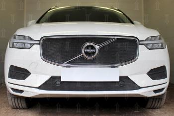 4 099 р. Защита радиатора (Inscription) (верх 2 части) Стрелка11 Стандарт Volvo XC60 (2017-2022) (черная)  с доставкой в г. Керчь. Увеличить фотографию 2