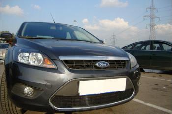 759 р. Зимняя заглушка решетки радиатора Стрелка11 Ford Focus 2 хэтчбэк 3 дв. рестайлинг (2007-2011) (черная)  с доставкой в г. Керчь. Увеличить фотографию 2