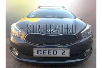 Зимняя заглушка решетки радиатора (низ) Стрелка11 KIA Ceed 2 JD дорестайлинг, хэтчбэк (2012-2015) (черная)