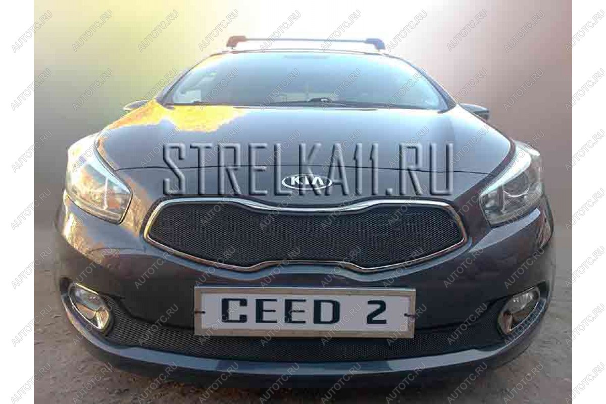 759 р. Зимняя заглушка решетки радиатора (низ) Стрелка11 KIA Ceed 2 JD дорестайлинг, хэтчбэк (2012-2015) (черная)  с доставкой в г. Керчь