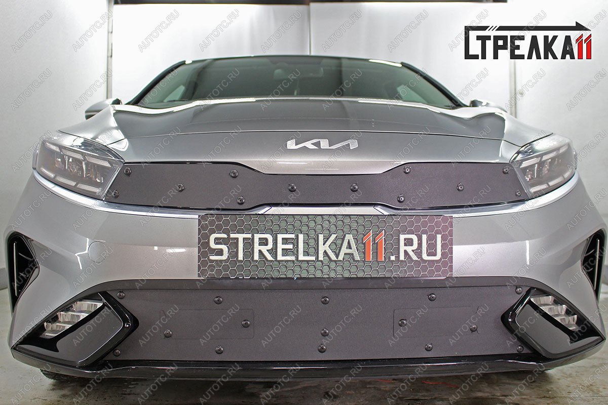 759 р. Зимняя заглушка решетки радиатора (низ) Стрелка11  KIA Cerato  4 BD (2021-2025) рестайлинг седан (черная)  с доставкой в г. Керчь