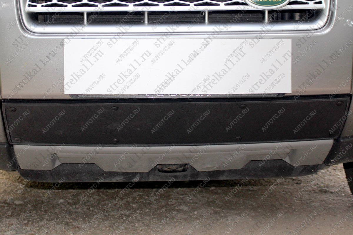 759 р. Зимняя заглушка решетки радиатора Стрелка11  Land Rover Freelander  L359 (2006-2010) дорестайлинг (черная)  с доставкой в г. Керчь