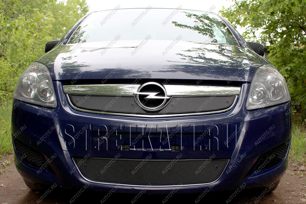 759 р. Зимняя заглушка решетки радиатора (низ) Стрелка11 Opel Zafira В рестайлинг (2007-2015) (черная)  с доставкой в г. Керчь