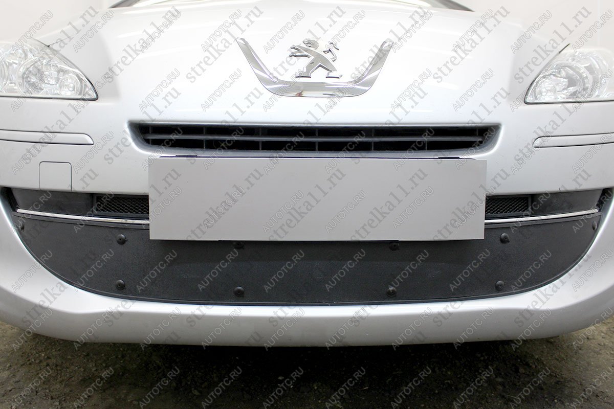 759 р. Зимняя заглушка решетки радиатора (3 части) Стрелка11  Peugeot 408 (2010-2017)  дорестайлинг (черная)  с доставкой в г. Керчь
