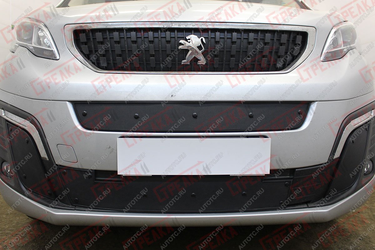 759 р. Зимняя заглушка решетки радиатора (низ) Стрелка11  Peugeot Traveller  K0 L2 (2016-2024) дорестайлинг (черная)  с доставкой в г. Керчь