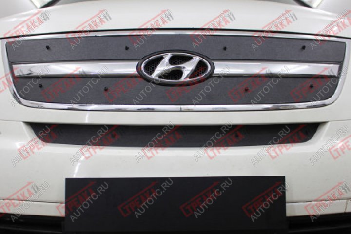1 239 р. Зимняя защита радиатора (центр) Стрелка 11 Hyundai Starex/Grand Starex/H1 TQ дорестайлинг (2007-2013) (установка без сетки )  с доставкой в г. Керчь