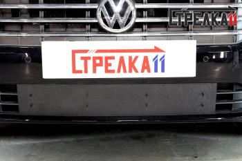 Зимняя защита на стяжке Стрелка11 Volkswagen Jetta A7 седан дорестайлинг (2018-2022) (черная)