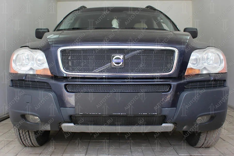 4 499 р. Защита радиатора (верх) Стрелка11 PREMIUM Volvo XC90 C дорестайлинг (2002-2006) (черная)  с доставкой в г. Керчь