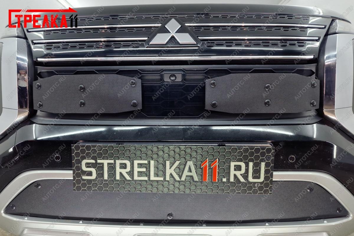 1 099 р. Зимняя заглушка решетки радиатора (низ) Стрелка11 Mitsubishi Outlander GN (2021-2025) (черная)  с доставкой в г. Керчь