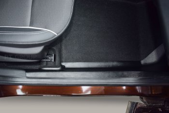 3 729 р. Накладки на ковролин пола Petroil Tuning Renault Arkana (2019-2025)  с доставкой в г. Керчь. Увеличить фотографию 4