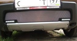 1 539 р. Сетка на бампер с вырезом под ДХО Russtal (хром) Renault Duster HS дорестайлинг (2010-2015)  с доставкой в г. Керчь. Увеличить фотографию 2