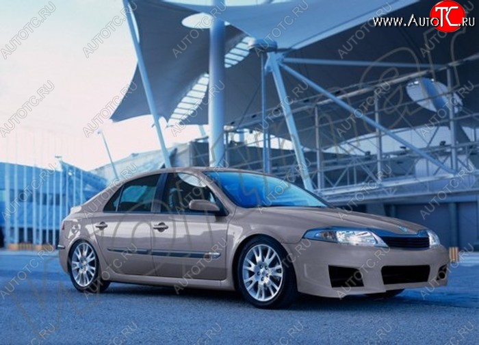 28 999 р. Передний бампер Rieger Renault Laguna 2 X74 лифтбэк дорестайлинг (2000-2005)  с доставкой в г. Керчь