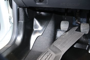 3 089 р. Накладки на ковролин пола Petroil Tuning  Renault Logan  2 (2014-2025) дорестайлинг, рестайлинг (Боковые)  с доставкой в г. Керчь. Увеличить фотографию 3