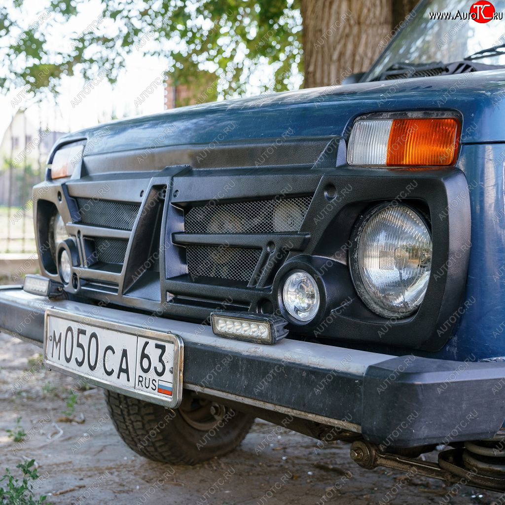 1 259 р. Декоративная решетка радиатора Autodemic (с противотуманками) Лада нива 4х4 2121 3 дв. 1-ый рестайлинг (2019-2021)  с доставкой в г. Керчь
