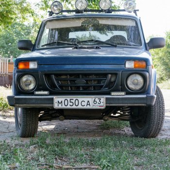 949 р. Декоративная решетка радиатора Autodemic Шашки Лада нива 4х4 2131 Урбан 5 дв. рестайлинг (2019-2021)  с доставкой в г. Керчь. Увеличить фотографию 4