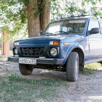 949 р. Декоративная решетка радиатора Autodemic Шашки Лада нива 4х4 2131 Урбан 5 дв. рестайлинг (2019-2021)  с доставкой в г. Керчь. Увеличить фотографию 5