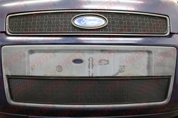 Защитная сетка в решетку радиатора (ячейка 3х7 мм) Стрелка11 Стандарт Ford Fusion  1 (2005-2012)  рестайлинг, хэтчбэк (черная)