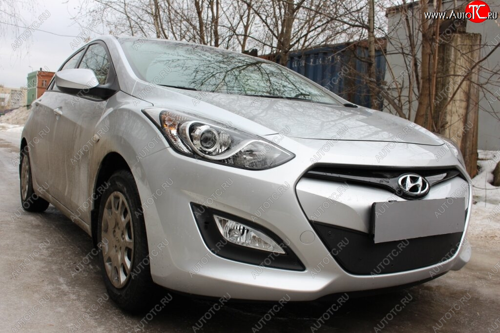 3 169 р.           Защита радиатора Hyundai i30 2013-2015 black Hyundai I30 2 GD дорестайлинг, хэтчбэк 5 дв. (2011-2015) (черная)  с доставкой в г. Керчь