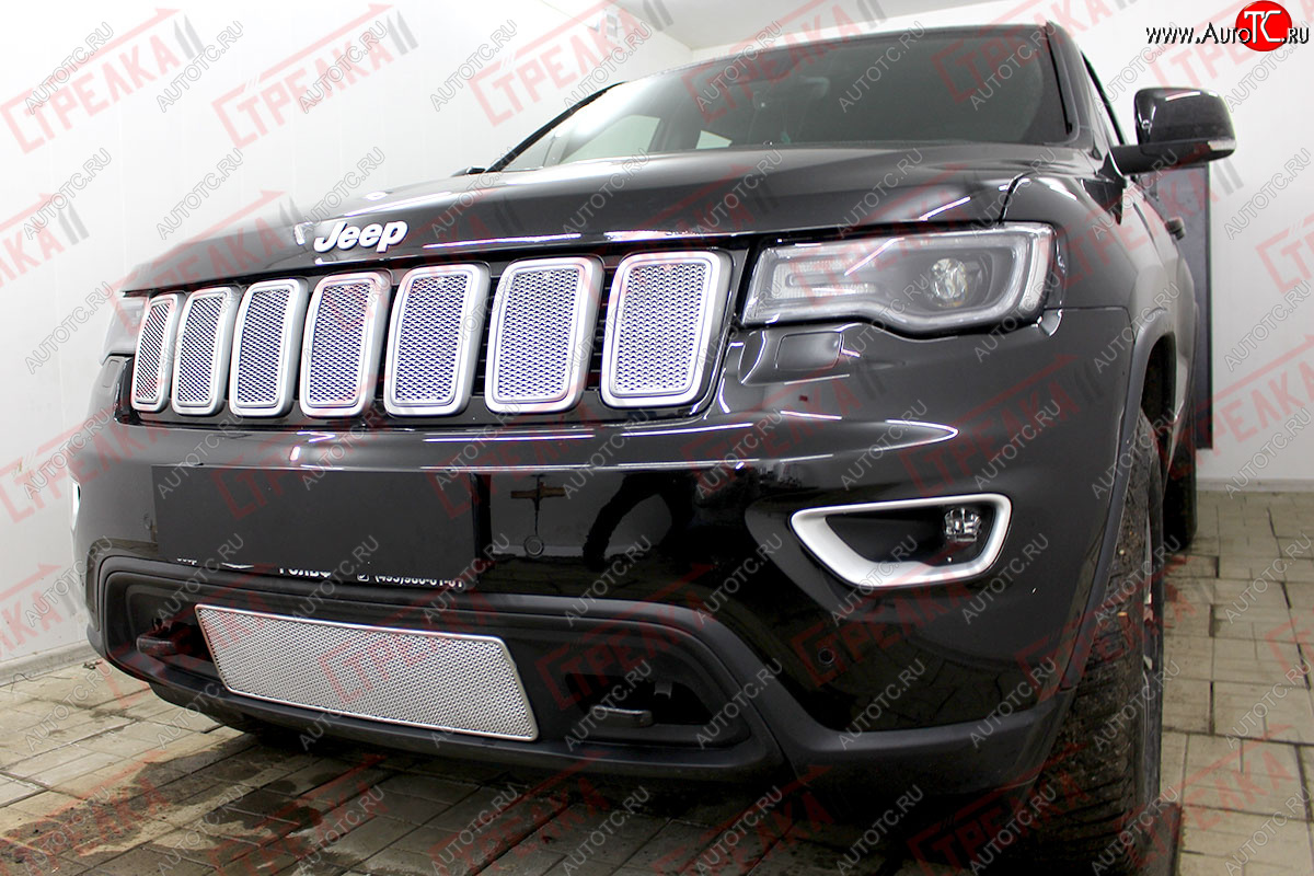 4 299 р.           Защита радиатора Jeep Grand Cherokee (WK2) IV 2018- рестайлинг (Laredo, Limited, Trailhawk) chrome низ PREMIUM  Jeep Grand Cherokee  WK2 (2017-2022) 2-ой рестайлинг (хром)  с доставкой в г. Керчь