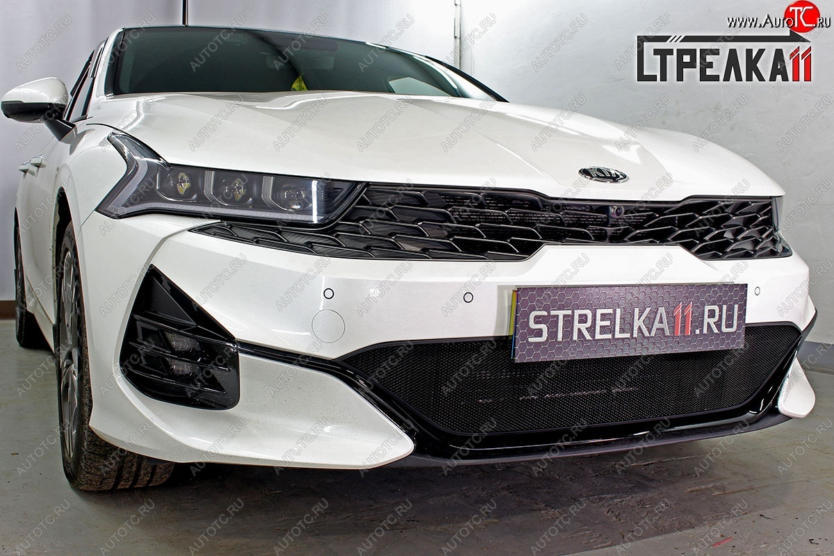 3 089 р. Защитная сетка радиатора в бампер (ячейка 3х7 мм, GT-Line) Стрелка11 Стандарт  KIA K5  DL (2019-2022) (черная)  с доставкой в г. Керчь
