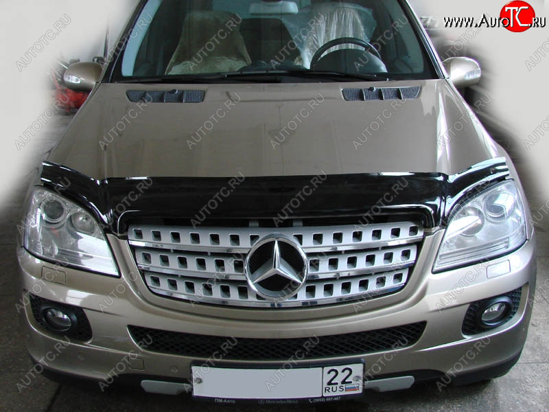 5 079 р. Дефлектор капота SIM Mercedes-Benz ML class W164 дорестайлинг (2005-2008)  с доставкой в г. Керчь