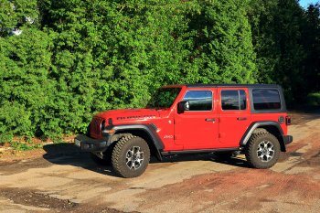 73 659 р. Защита порогов с подножкой РИФ Jeep Wrangler JL 3 дв. дорестайлинг (2018-2024)  с доставкой в г. Керчь. Увеличить фотографию 2