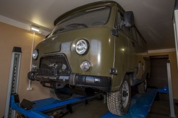 25 999 р. Площадка для скрытой установки лебёдки с защитой рулевых тяг РИФ Уаз Буханка 452 3741 цельнометаллический фургон (1965-2025)  с доставкой в г. Керчь. Увеличить фотографию 10