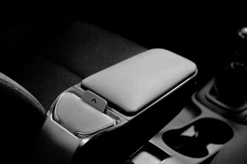 5 999 р. Подлокотник ARMSTER 2 BLACK Volkswagen Polo 5 седан дорестайлинг (2009-2015)  с доставкой в г. Керчь. Увеличить фотографию 5