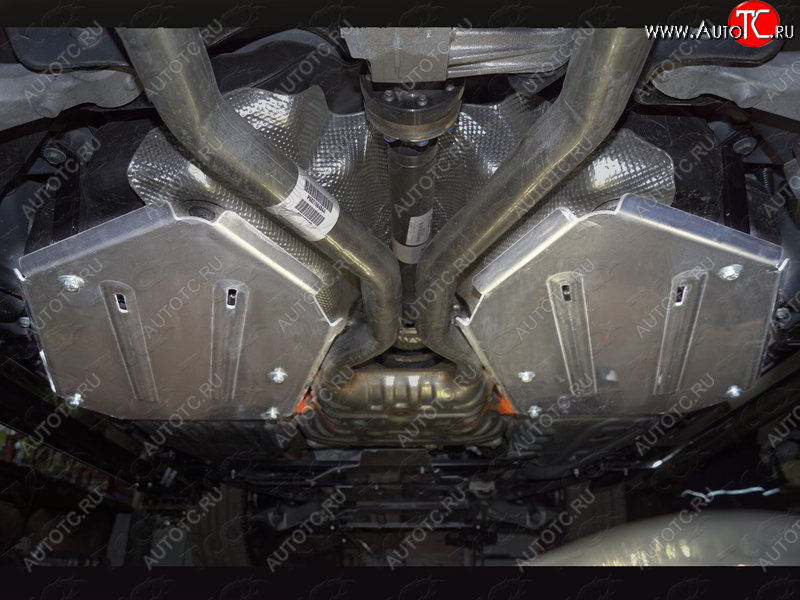 14 249 р. Защита бака (2 штуки, алюминий) TCC  Jeep Grand Cherokee  WK2 (2013-2018) 1-ый рестайлинг  с доставкой в г. Керчь