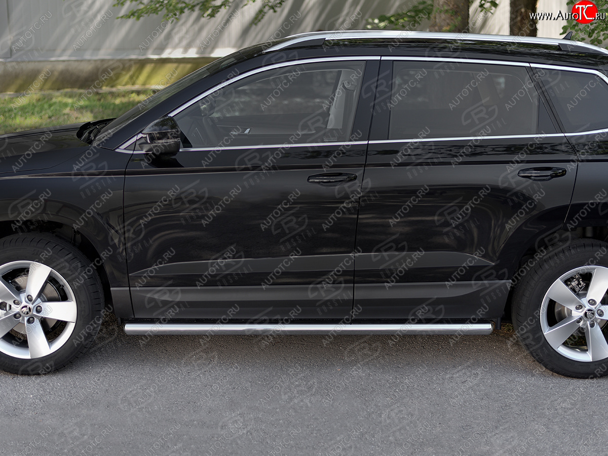 19 999 р. Защита порогов на SLITKOFF труба d63  Skoda Karoq  NU7 (2017-2025) дорестайлинг, рестайлинг (защита порогов с закругленными торцами)  с доставкой в г. Керчь
