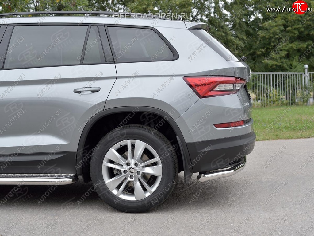 16 999 р. Защита заднего бампера (Ø63 мм, нержавейка) SLITKOFF Skoda Kodiaq NU7 дорестайлинг (2017-2021)  с доставкой в г. Керчь