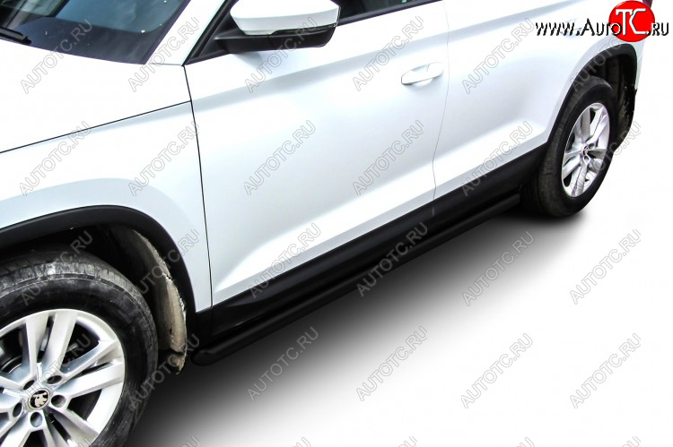 10 999 р. Защита порогов Slitkoff (Ø 57 мм, труба) Skoda Kodiaq NU7 дорестайлинг (2017-2021) (Сталь с полимерным покрытием. Цвет: черный)  с доставкой в г. Керчь