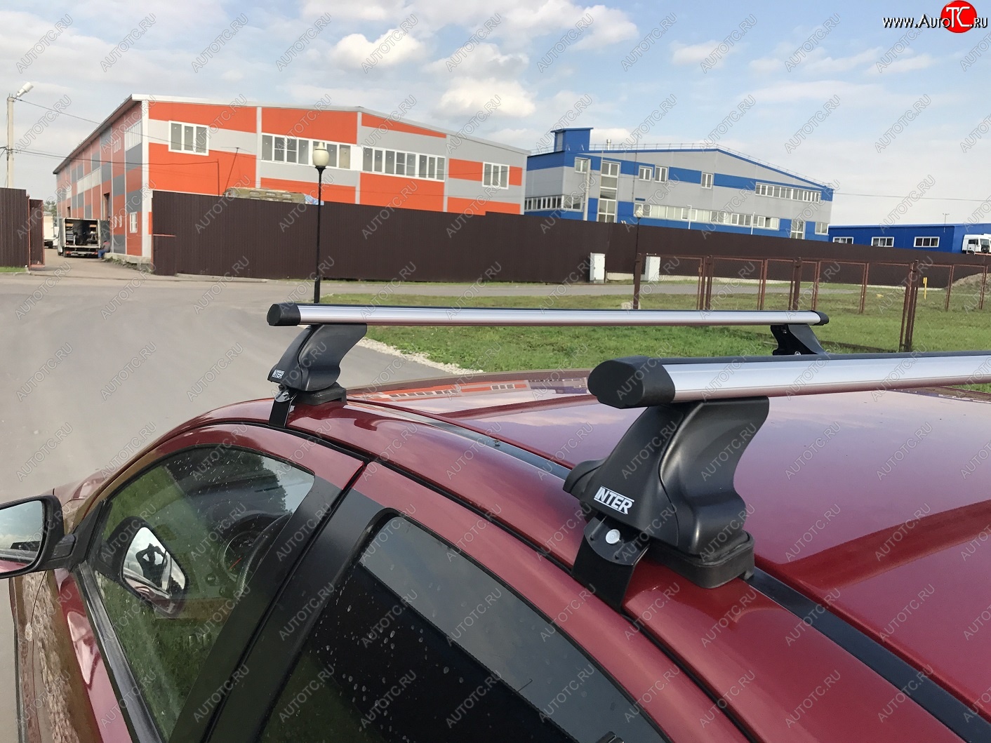 4 999 р. Багажник на крышу Inter  Skoda Octavia  A7 (2012-2020) дорестайлинг лифтбэк, рестайлинг лифтбэк (Алюминиевые поперечины Аэро, 140 см)  с доставкой в г. Керчь