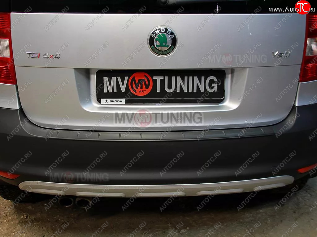 1 379 р. Защитная накладка на задний бампер MV-Tuning  Skoda Yeti (2009-2013) (Текстурная поверхность)  с доставкой в г. Керчь