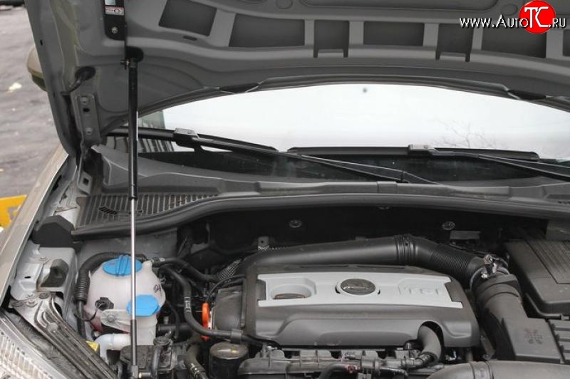 2 099 р. Упор капота Sport Skoda Yeti (2009-2013)  с доставкой в г. Керчь