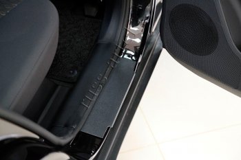 Накладки порожков салона RA SSANGYONG Actyon  1 (2006-2010) (Передние)