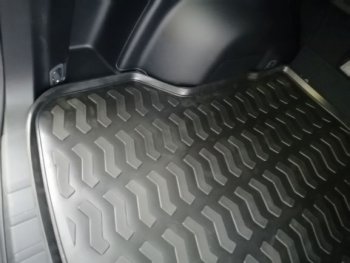 1 759 р. Коврик багажника Aileron (без сабвуфера)  Subaru Forester  SK/S14 (2018-2021) дорестайлинг  с доставкой в г. Керчь. Увеличить фотографию 2