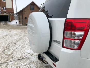 6 949 р. Пластиковый колпак запасного колеса SUZUKI (верхняя часть, 225/70/16) Suzuki Grand Vitara JT 5 дверей 2-ой рестайлинг (2012-2016) (неокрашенный)  с доставкой в г. Керчь. Увеличить фотографию 12