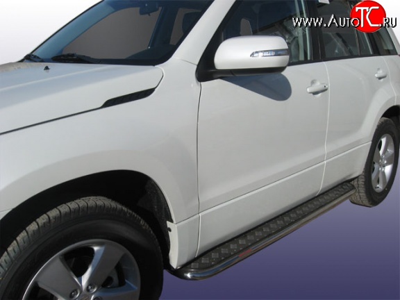16 999 р. Широкая защита порогов из трубы диаметром 42 мм Slitkoff  Suzuki Grand Vitara  JT 5 дверей (2005-2008) дорестайлинг (Цвет: нержавеющая полированная сталь)  с доставкой в г. Керчь