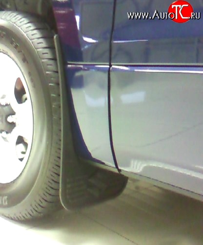 1 034 р. Передние брызговики NovLine 2 шт. Suzuki Ignis (2003-2008)  с доставкой в г. Керчь